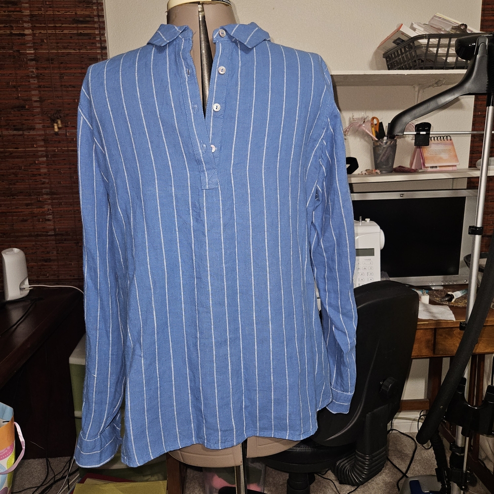 Croft & Barrow Blue and White Striped Casual Shirt